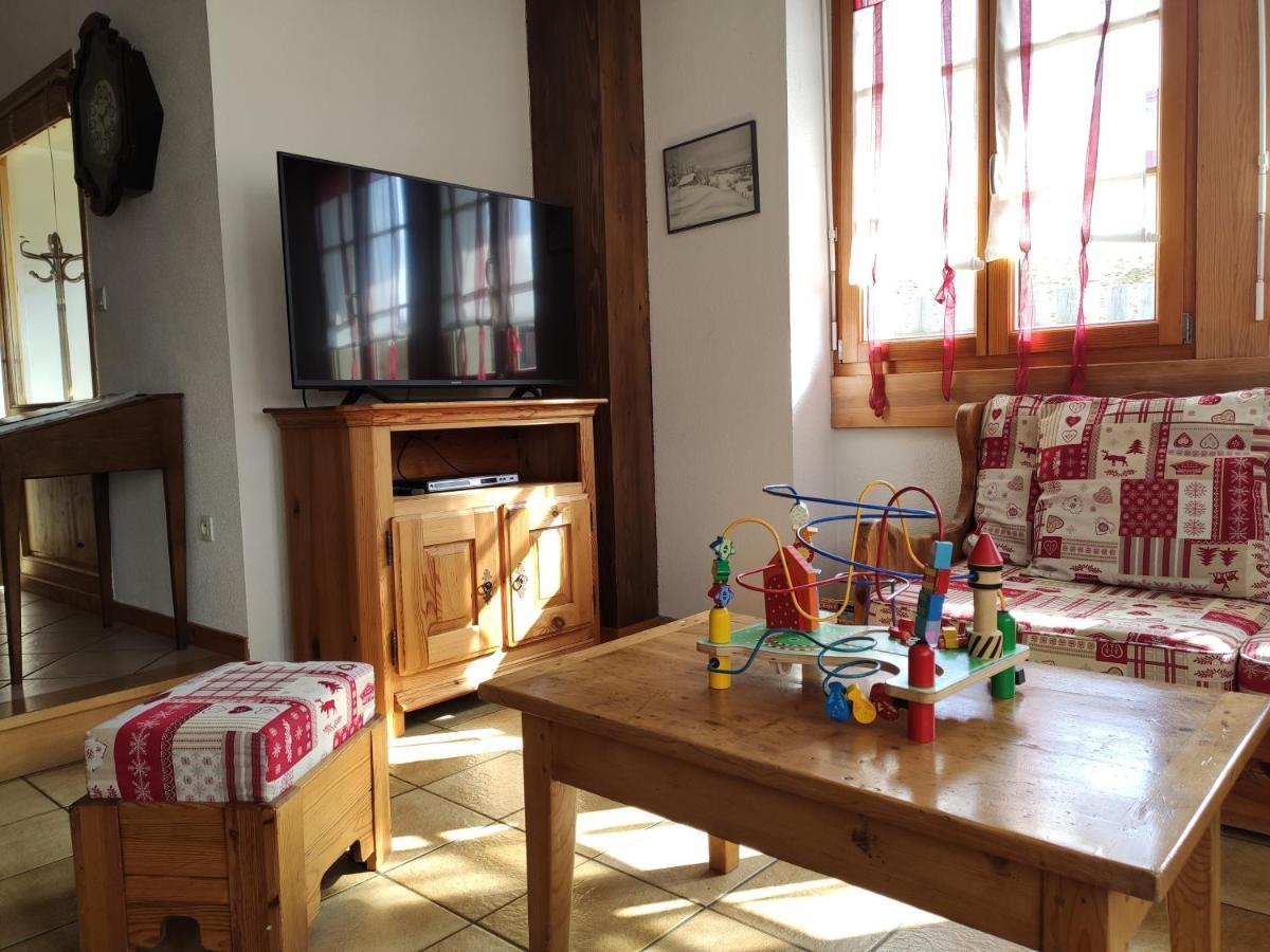 La Source Du Pre Masset Appartement Métabief Buitenkant foto