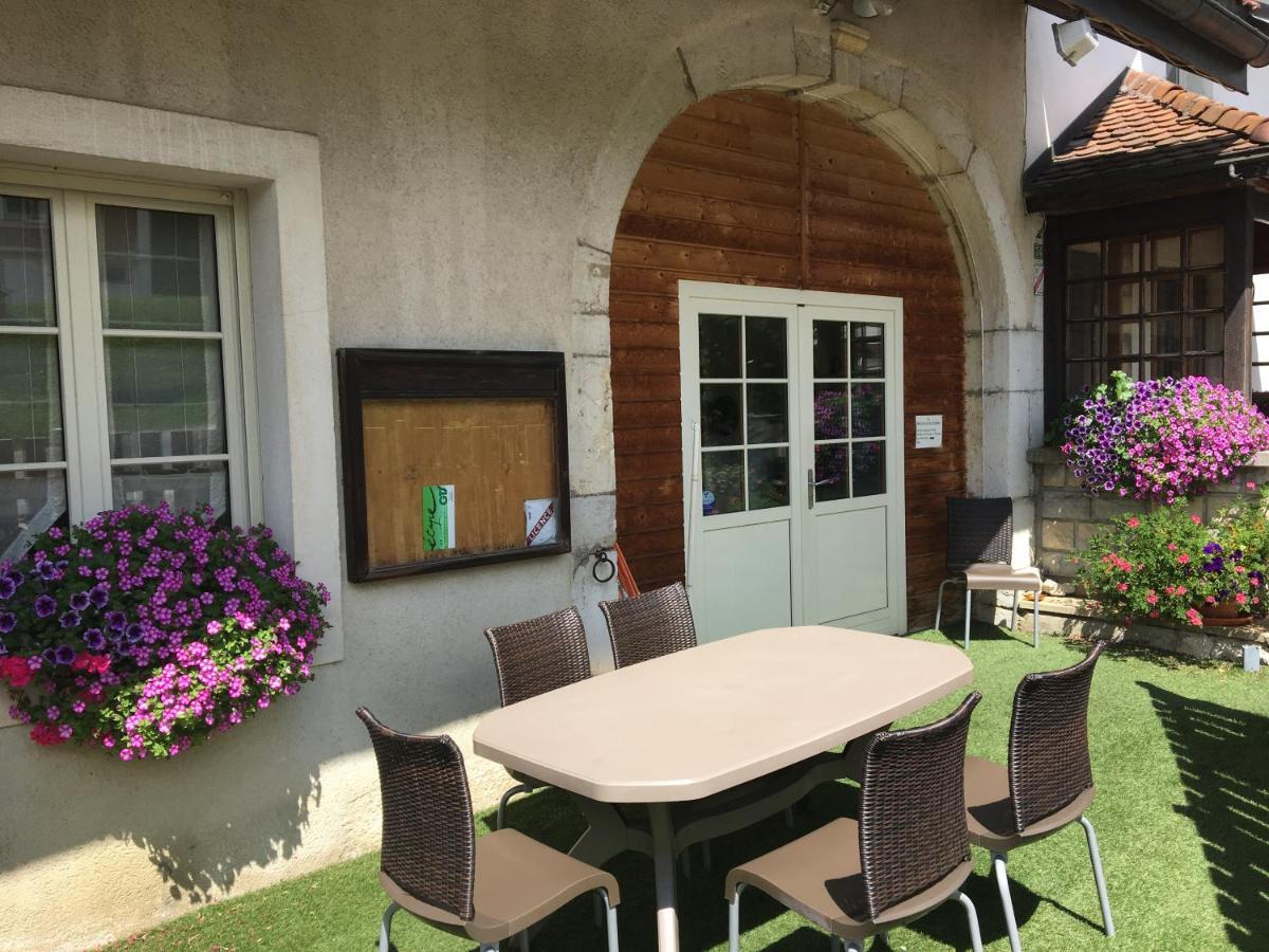 La Source Du Pre Masset Appartement Métabief Buitenkant foto